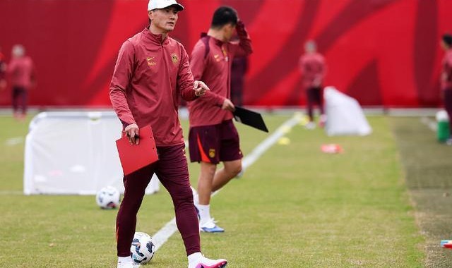 开云体育平台-国足迪拜拉练为3月热身赛蓄力，部分U23球员将补充入队