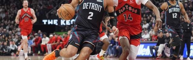 开云体育-大冷门！东部第一轰然倒下：全场狂欢庆祝，三人组空砍74分